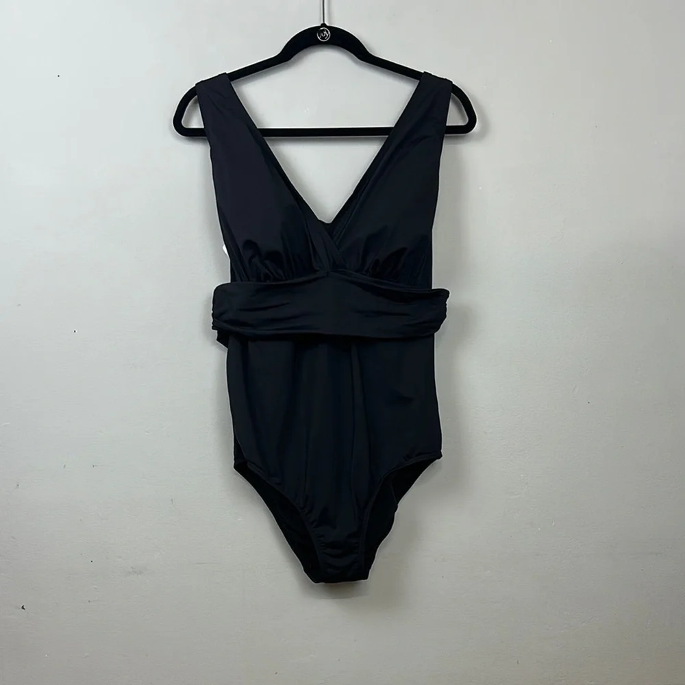 Lands End Black One Piece Slimming Tummy Control One Piece Swimsuit Sz 1X